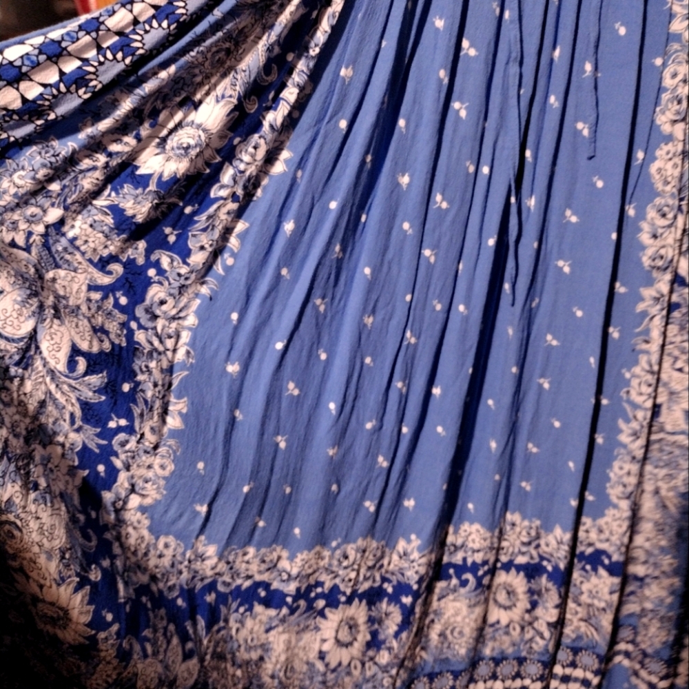 Maxi blue loft dress